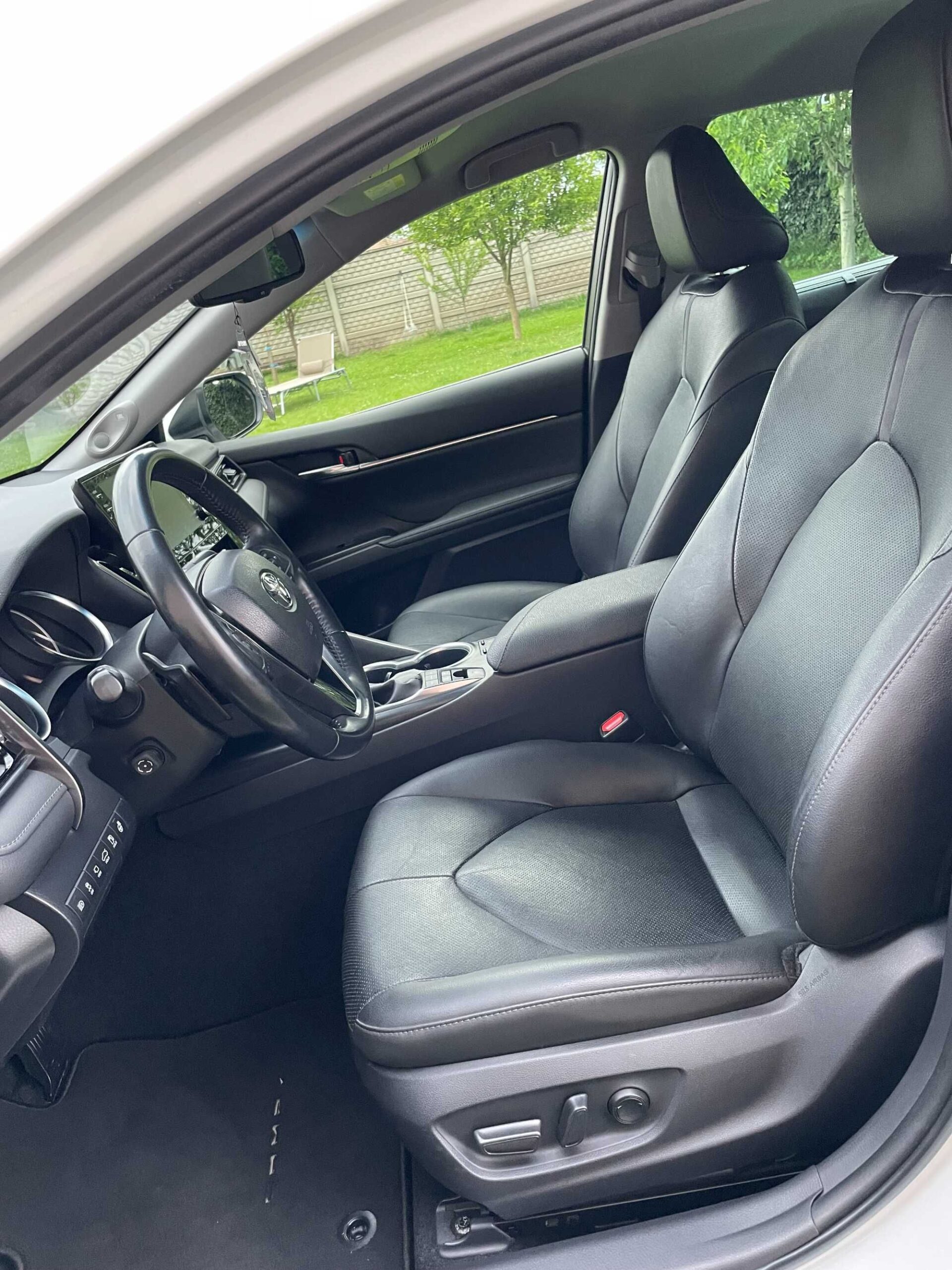 Toyota Camry 2.5 Hybrid Exclusive, 2021, 50.500 km, primul proprietar